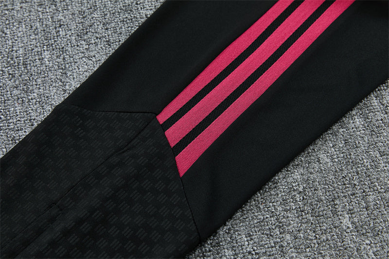 Chándal Real Madrid – Negro y Rosa